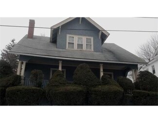 56 Hillside Ave, Lawrence, MA 01841