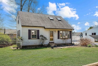133 Mapleton Rd, Manchester, NH 03103