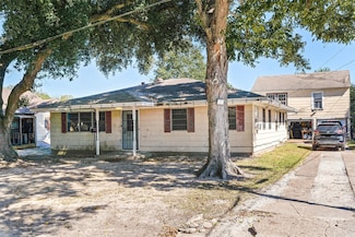 1436 Carroll Ave, Port Arthur, TX 77642