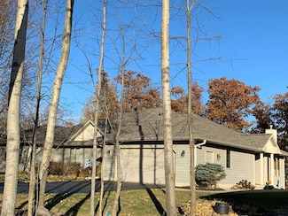 Unit 21 W Madeline Ln Unit 21, Sevastopol, WI 54235