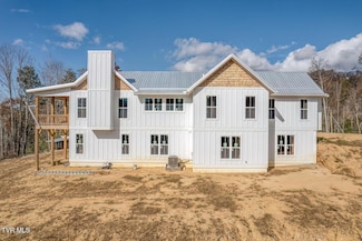 169 Teaberry Rd, Roan Mountain, TN 37687