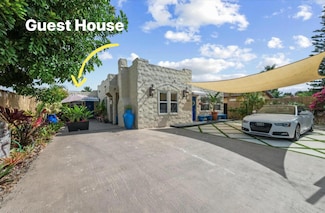 951 Selkirk St, West Palm Beach, FL 33405