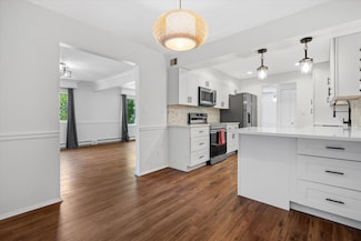 1152 Pilgrim Pkwy Unit 1152, Elm Grove, WI 53122