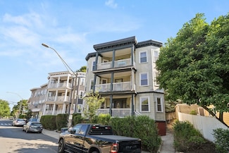 427 Medford St Unit 2, Somerville, MA 02145