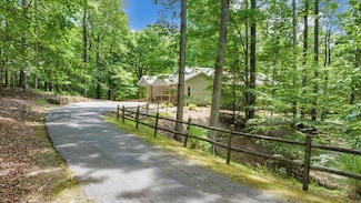 112 Sedgefield Ln, Vinton, VA 24179