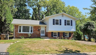 824 Cabin John Pkwy, Rockville, MD 20852