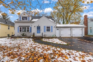 561 Bonesteel St, Rochester, NY 14616