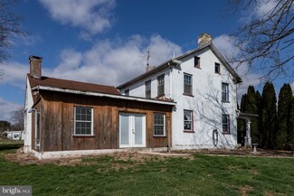 5370 Harmony Grove Rd, Dover, PA 17315