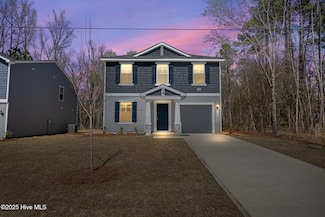 213 Fire Ln, Vass, NC 28394