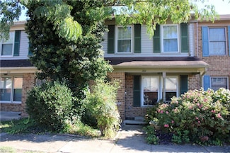 206 Loch Cir, Hampton, VA 23669