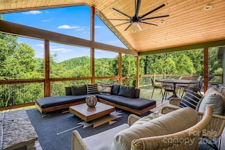 110 Maramonte Way, Burnsville, NC 28714