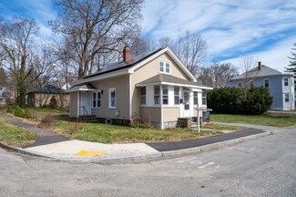 8 Norcross St, Worcester, MA 01602
