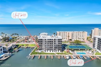 10420 Gulf Shore Dr Unit 123, Naples, FL 34108