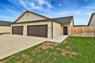 12052 W Fontana St, Wichita, KS 67223