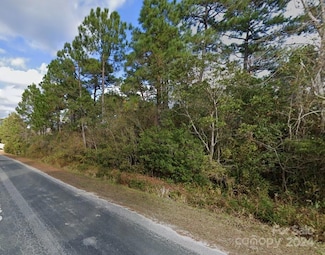 123 Canton St, Newport, NC 28570