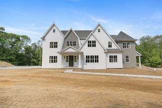 11 Tierney Ln, Westport, CT 06880