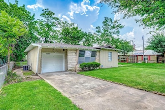 4440 Castor St, Houston, TX 77022
