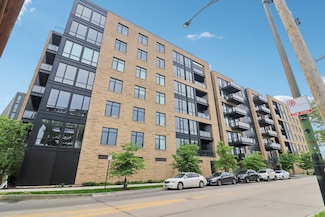 1701 W Webster Ave Unit 512, Chicago, IL 60614