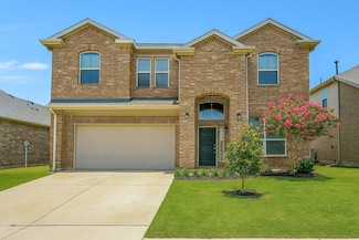 15841 Oak Pointe Dr, Fort Worth, TX 76177