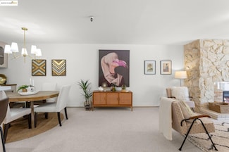 1830 Lakeshore Ave Unit 306, Oakland, CA 94606