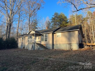 789 Groves Rd, Union Mills, NC 28167