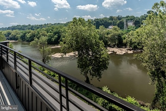 1 Leverington Ave Unit 102, Philadelphia, PA 19127