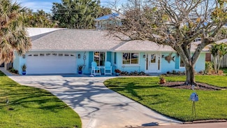 7817 Alhambra Dr, Bradenton, FL 34209
