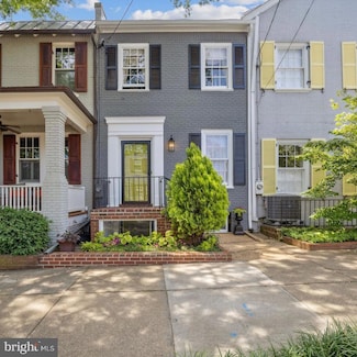 428 Wolfe St, Alexandria, VA 22314