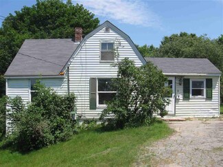 9 Valley St, Allenstown, NH 03275
