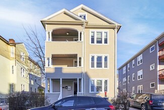 35 Arthur St, Worcester, MA 01604