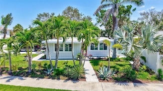 643 Calle Del Otono, Sarasota, FL 34242