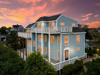 10 61st St Unit 10, Newburyport, MA 01950