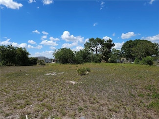 5402 5th St W, Lehigh Acres, FL 33971