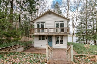 13655 Johnson St, Grand Haven, MI 49417