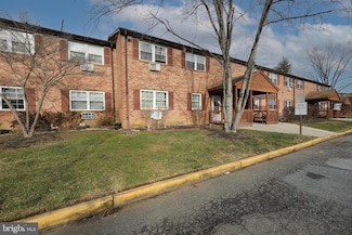 1011 Garnet Dr Unit 10E, Burlington, NJ 08016
