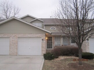 8212 Daniel Dr, Justice, IL 60458