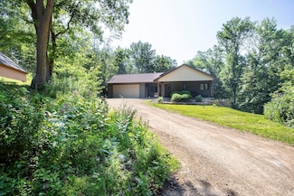 N8552 805th St, River Falls, WI 54022