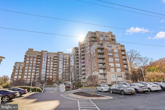 11800 Sunset Hills Rd Unit 611, Reston, VA 20190