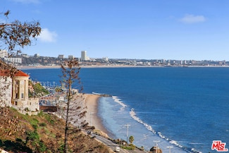 18133 Coastline Dr, Malibu, CA 90265