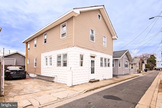 638 Wisteria Rd, Atlantic City, NJ 08401