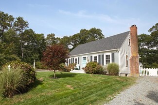 15 Fern Ln, Brewster, MA 02631