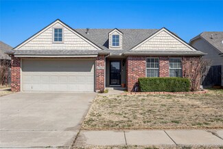 4307 N 33rd Ct, Broken Arrow, OK 74014