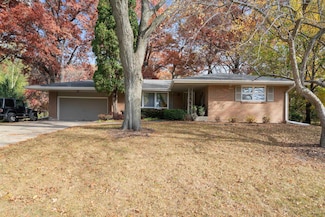 6342 Columbine Blvd, Rockford, IL 61108