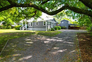 1637 Pinckney Park Dr, Charleston, SC 29407
