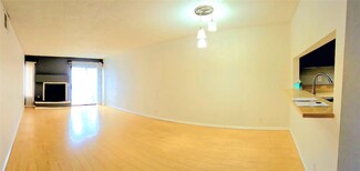 21040 Parthenia St Unit 13, Canoga Park, CA 91304