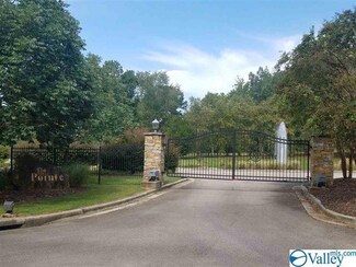 12100 Two Rivers Dr Unit E3, Athens, AL 35611