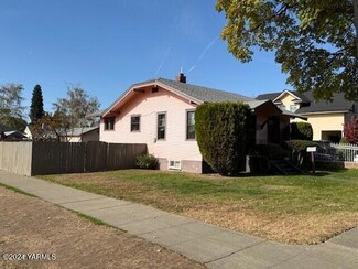 624 S 14th Ave, Yakima, WA 98902