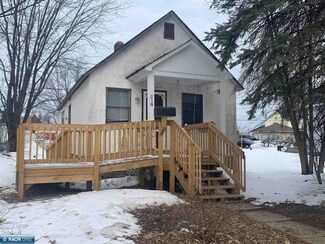 218 7th St SW, Chisholm, MN 55719