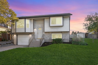 6111 Powderwood Dr, Salt Lake City, UT 84128