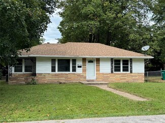 801 Otto St, East Saint Louis, IL 62206